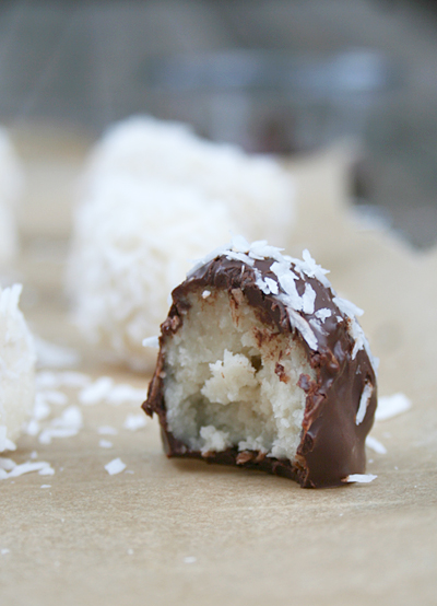 Sans cuisson de noix de coco Boules de neige (GF) - pour la famille