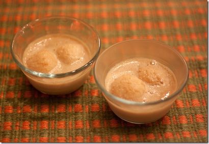 Nolen Gur Rossogollar Payesh (Rasgulla et palmier dattier Jaggery Kheer), BongCook bengali et indienne