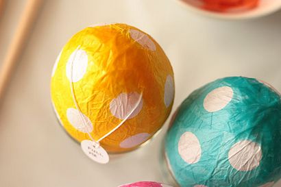 Non martha - faire des oeufs de Pâques en papier mâché