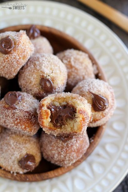 Trous nutella farcies à la cannelle sucre Donut