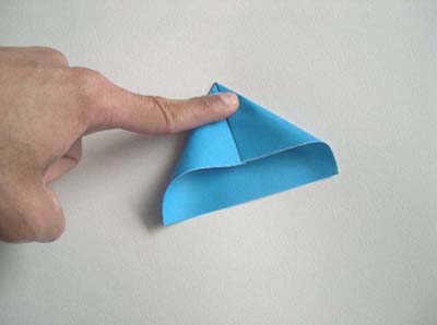 Faltanleitung Origami - Wie man ein einfaches Origami Boot machen