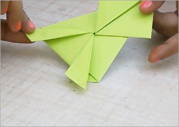 Origami-Frosch für Kinder Schritt für Schritt Anleitung