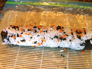 Ornia & amp; Tamago Sushi Rolls (Maki) - Pour l'amour de (rouleaux) Ornia & amp; Tamago Sushi Rolls (Maki) - Pour l'amour de