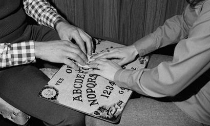Ouija conseils sont encore creepier quand vous savez comment ils fonctionnent, Nerdist