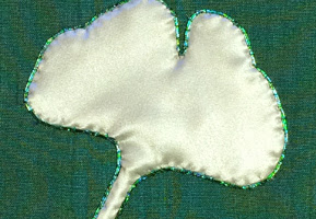 Padded appliqué, Ruth O - Leary Textilkunst