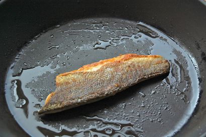 Pan braten Fisch - wie knusprige Haut zu bekommen, Azelia - s Küche