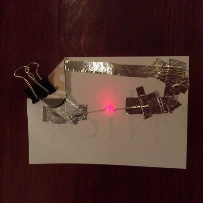 Circuits de papier - Nom LED Tag 3 étapes
