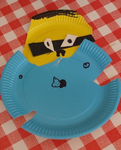 Paper Plate Minion Craft - Here Come the Girls