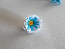 Papier Quilling - Comment faire pour frangées Fleurs dessins et projets Quilled, FeltMagnet