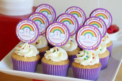 Parties Rainbows et voitures de course Anniversaire - Treats Glorious