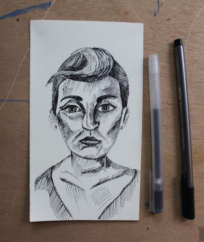 Plume et encre portrait, deux techniques différentes