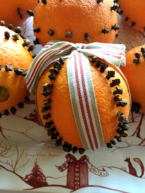 Pfingstrosen und Orangenblüten Wie Pomanders für Weihnachten machen