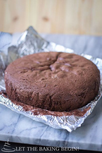 Gâteau éponge au chocolat parfait - Laissez le Baking Begin!