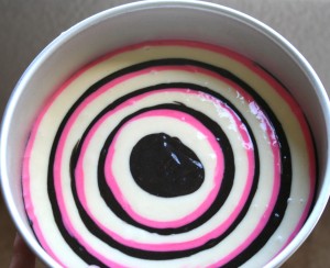 Pink - Zebra-gestreiftes Kuchen Tutorial