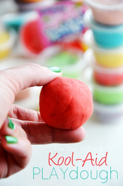 Spiel-Teig-Rezept - Kool-Aid Playdough - The 36th Avenue