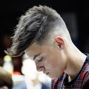 Pompadour Coupes de cheveux Coupes de cheveux 2017