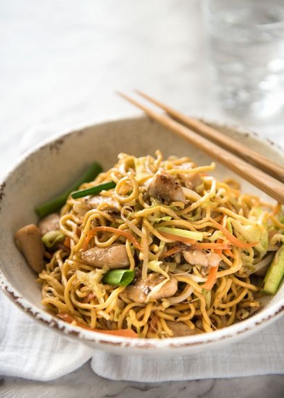 Poulet bonne Chow Mein, RecipeTin Eats