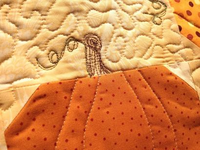 Citrouille Table Topper ~ - Le Sassy Quilter