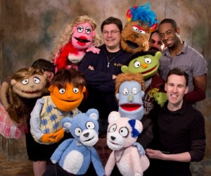 Marionnettes Gone Wild AVENUE Q Maintient Theater Kelsey Rire, Stade Magazine