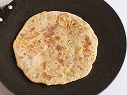 Puran Poli Recette - sucré et salé Elaichi aromatisée Pooran Poli