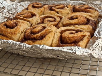 Brioches cannelle rapide avec Buttermilk Glaze - Once Upon un chef