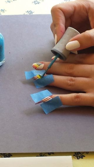Regenbogen-Streifen Nägel 9 Schritte (mit Bildern) (Regenbogen) Regenbogen-Streifen Nägel 9 Schritte (mit Bildern)