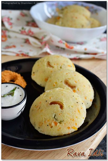 Rava Idli Recette - Comment faire Rava Idli - Sharmis Passions