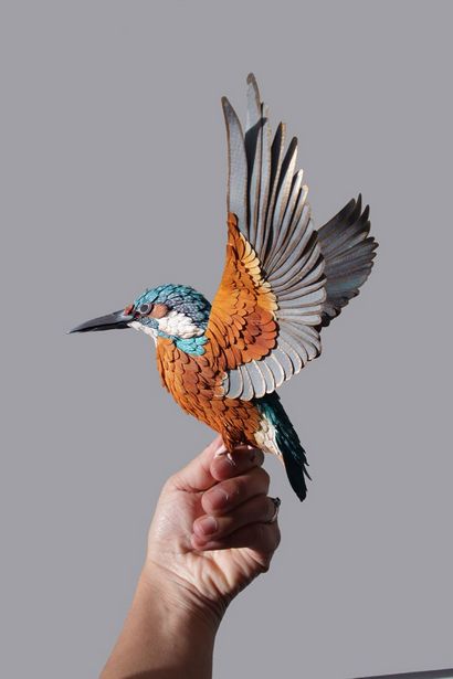 Sculptures de papier d'oiseaux réalistes par Diana Beltran Herrera, Yatzer