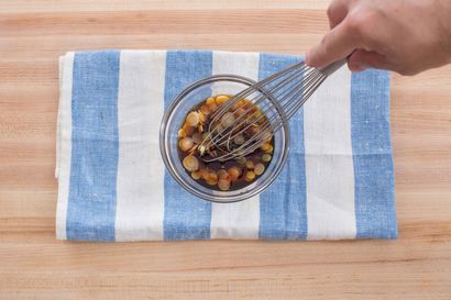 Recette d'été de légumes frais Hiyashi Chuka avec Râmen - Oeufs à la coque - Tablier bleu