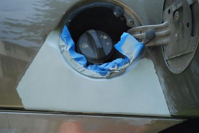 Réparation d'un trou Rust dans une voiture 6 étapes (avec photos) (réparation de carrosserie) Réparation d'un trou Rust dans une voiture 6 étapes (avec photos)