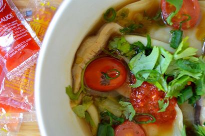 Restaurant Copycat Recettes - Soupe au poulet et nouilles PF Chang (copycat) Restaurant Copycat Recettes - Soupe au poulet et nouilles PF Chang