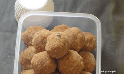 Riz Laddu, Kerala riz brun Laddu Recette - Recettes Udupi