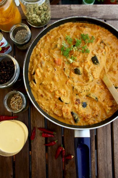 Rôti Aubergine de patates douces au curry au fromage Paratha - Happy