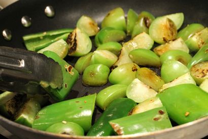 Gebratene Tomatillo und Grün Chile Salsa, Coupon Clipping-Koch