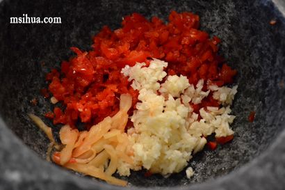 Roast Hainan Chicken Rice mit Chili - Ingwer-Sauce Rezept, Frau I-Hua - The Boy