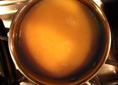 Sauce pour la recette de poisson une recette de jus d'orange facile de Thomas Keller