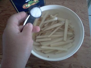 Assaisonné frites faites maison 5 étapes (français) Assaisonné frites maison française 5 étapes