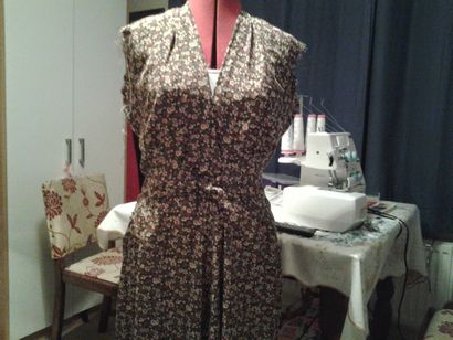 SewAngelicThreads, wie man einen Stil Kleid s 1940 machen