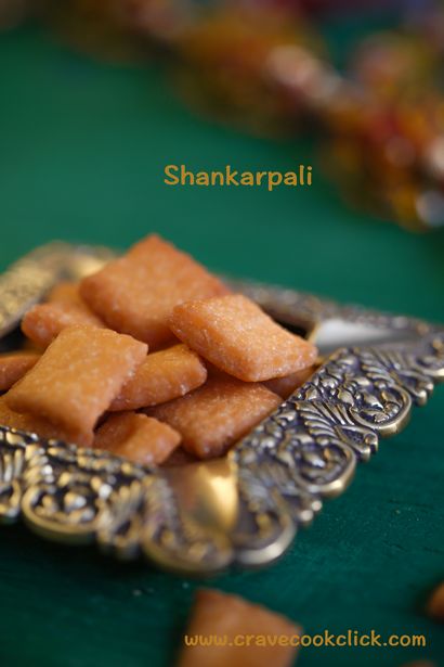 Shankarpali Rezept-Diwali Delikat! Crave Cook-Click