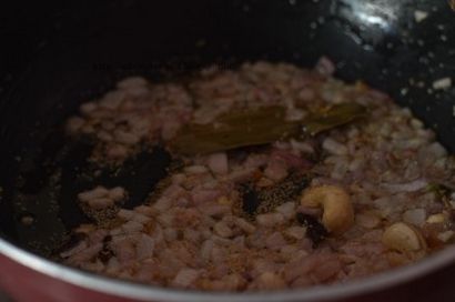 Shev Bhaji, Sev Bhaji Rezept, Maharashtrian Rezepte