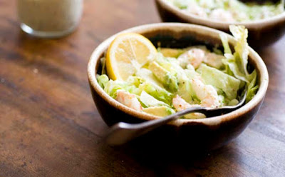 Garnelen und Avocadosalat mit remoulade dressing, Heimweh Texan