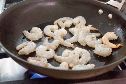 Fried crevettes au riz