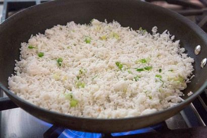 Fried crevettes au riz