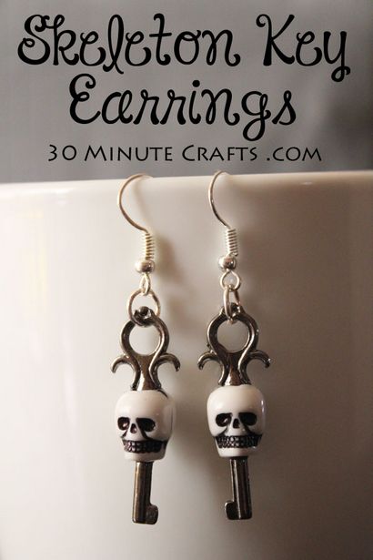 Boucles d'oreilles squelette clés - 30 Crafts minute