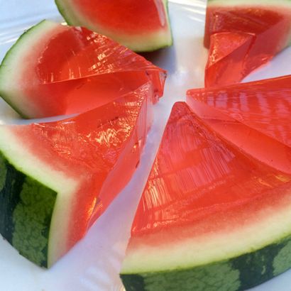 Geschnitten Watermelon Jello Shots - Positively Stacey