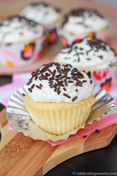 Small Batch Vanilla Cupcakes