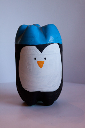 Sodawasserflasche Penguin - Think Crafts von CreateForLess