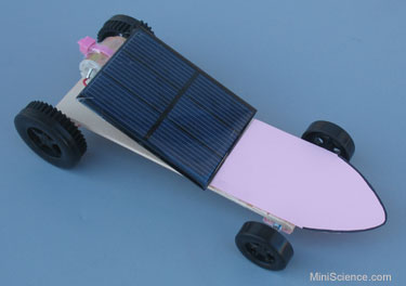 Modèle de voiture solaire