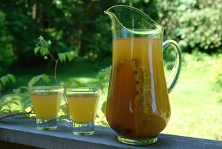 Épicé recette de boisson d'ananas - Chicha de piña - Laylita - Recettes