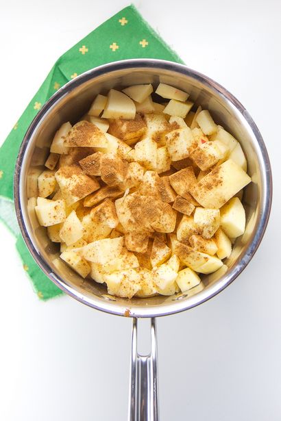 Épinards bébé d'Apple Purée alimentaire (aliments pour bébés épinards comment faire) Épinards Purée Pomme Bébé nourriture
